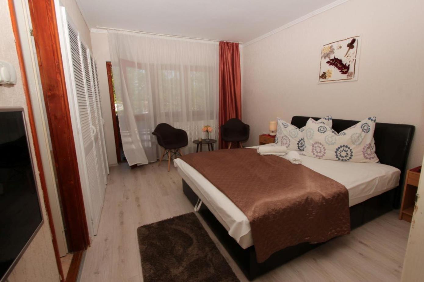 שיופוק Ariel Apartmanok מראה חיצוני תמונה