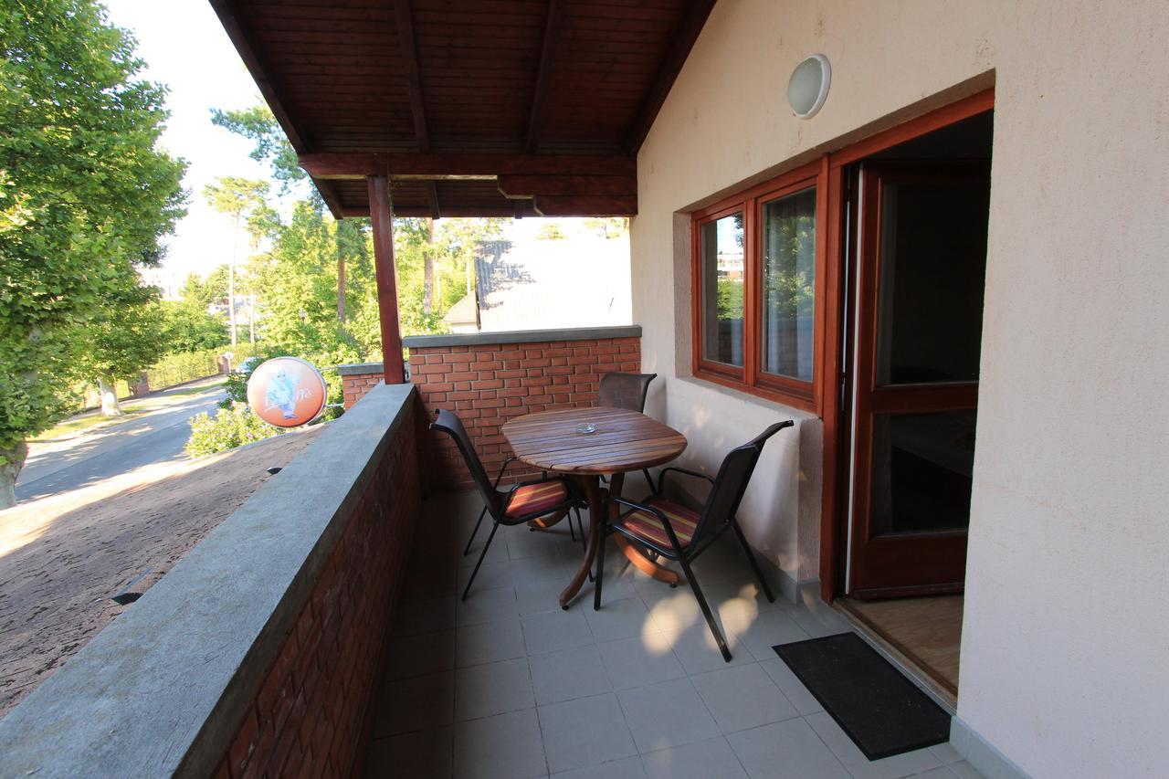 שיופוק Ariel Apartmanok מראה חיצוני תמונה