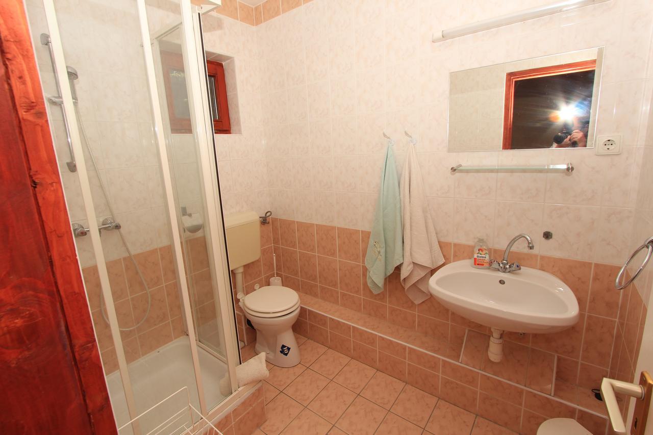 שיופוק Ariel Apartmanok מראה חיצוני תמונה